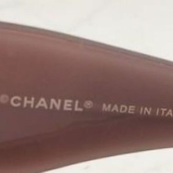 CHANEL Camellia Accent Oversize Sunglasses - Picture 6 of 7